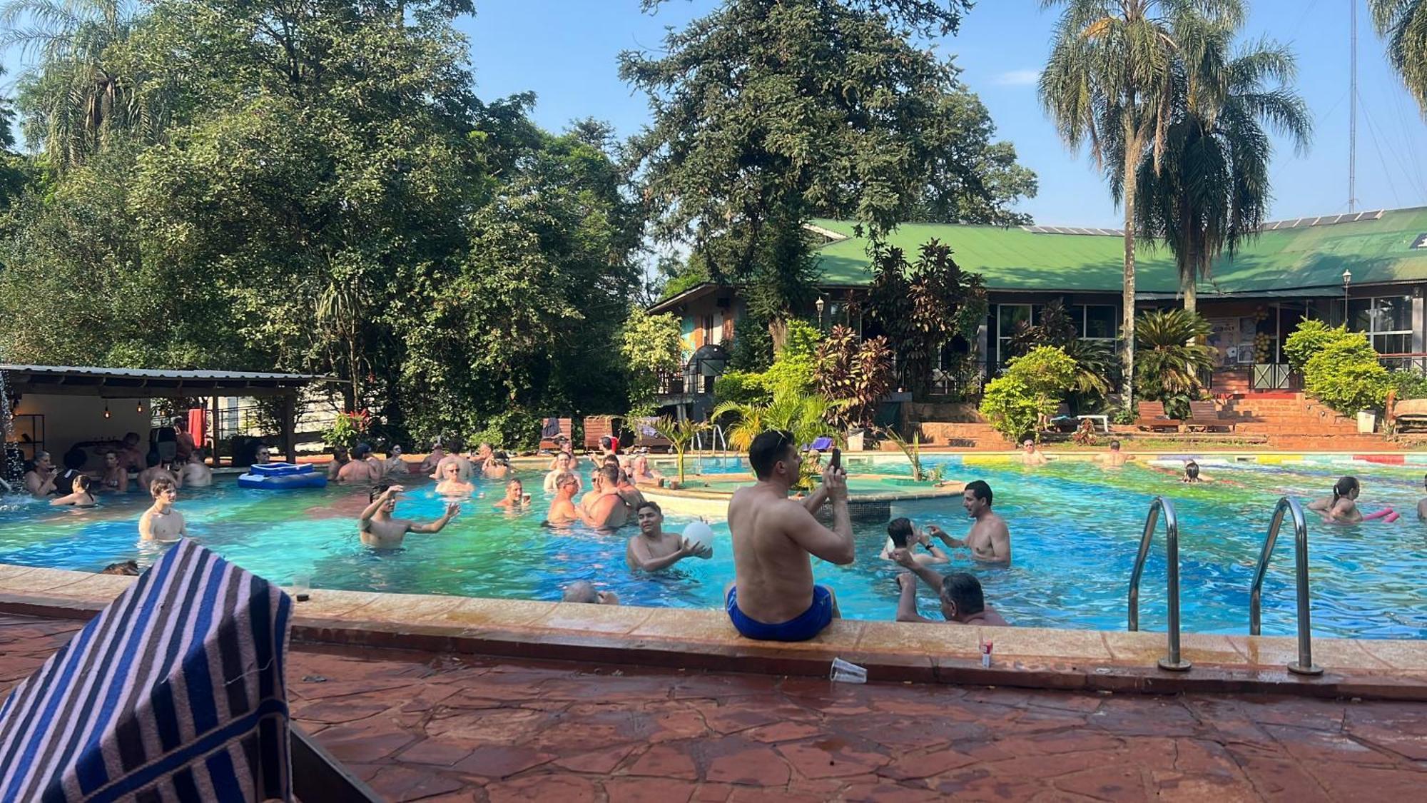 Beer Hotel Iguazu Πουέρτο Ιγκουασού Εξωτερικό φωτογραφία
