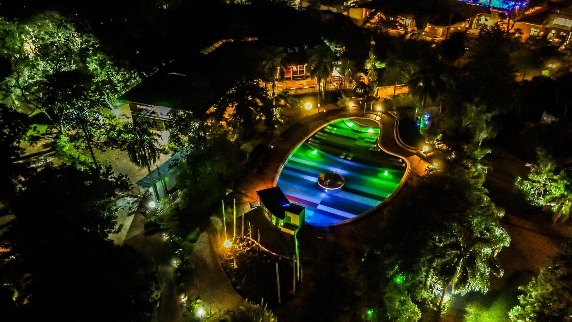 Beer Hotel Iguazu Πουέρτο Ιγκουασού Εξωτερικό φωτογραφία